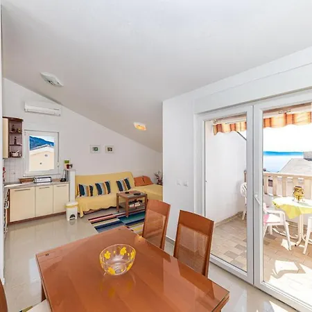 Lenko Apartment