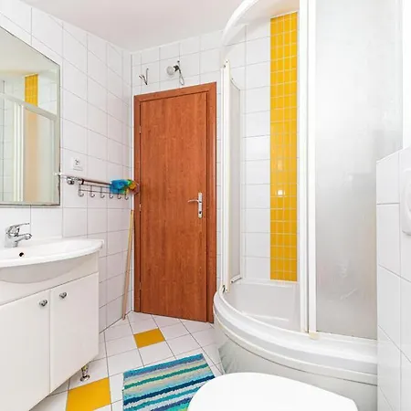 Apartment Lenko *