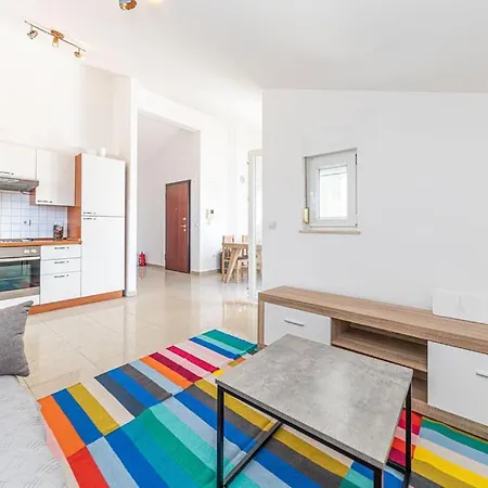 Apartment Lenko Makarska